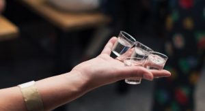how many shots of vodka to get drunk