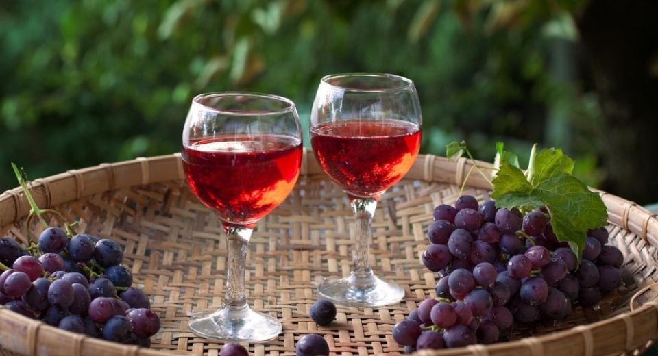 types of fruit wine